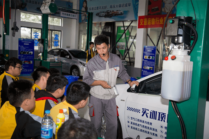 <b>社會到底需要哪種人才？</b>