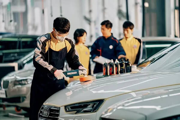 <b>汽車美容創(chuàng)業(yè)有玄機(jī)，杭</b>