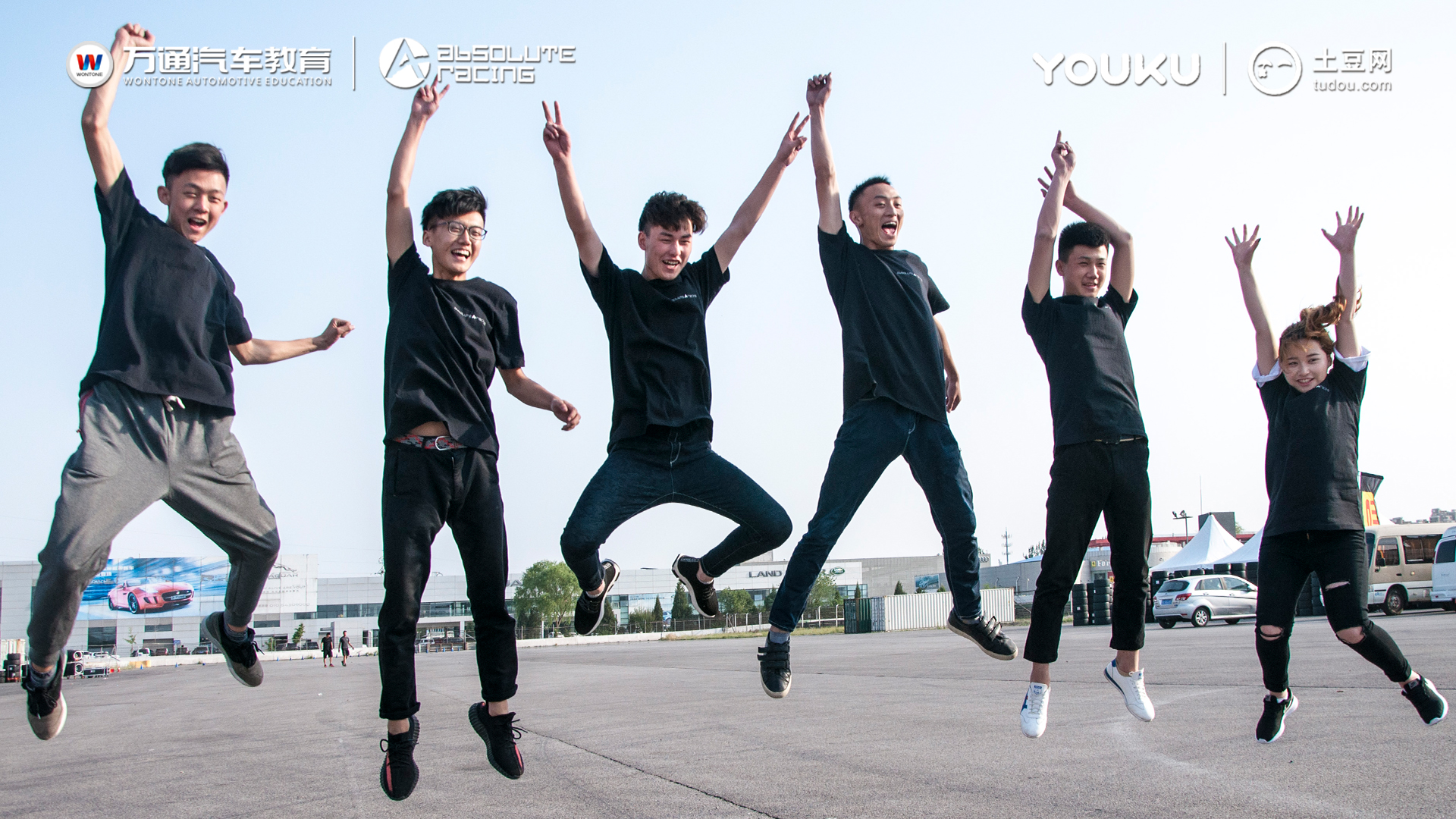 <b>18歲就開上法拉利，他們是怎么做到的</b>