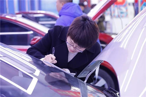 <b>二手車交易1434.14萬輛，交易金額近9千億！</b>