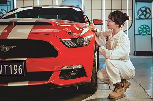 <b>開一家汽車美容店掙錢嗎？短期創(chuàng)業(yè)的好項目！</b>