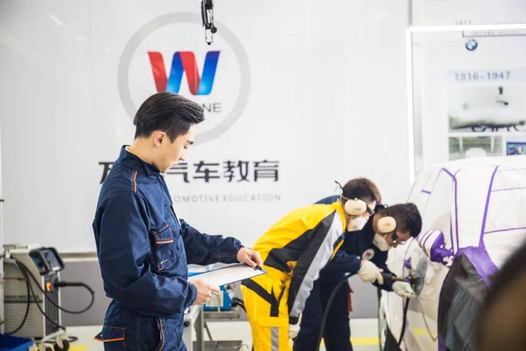 <b>創業開汽車美容店，要注意哪些問題？</b>